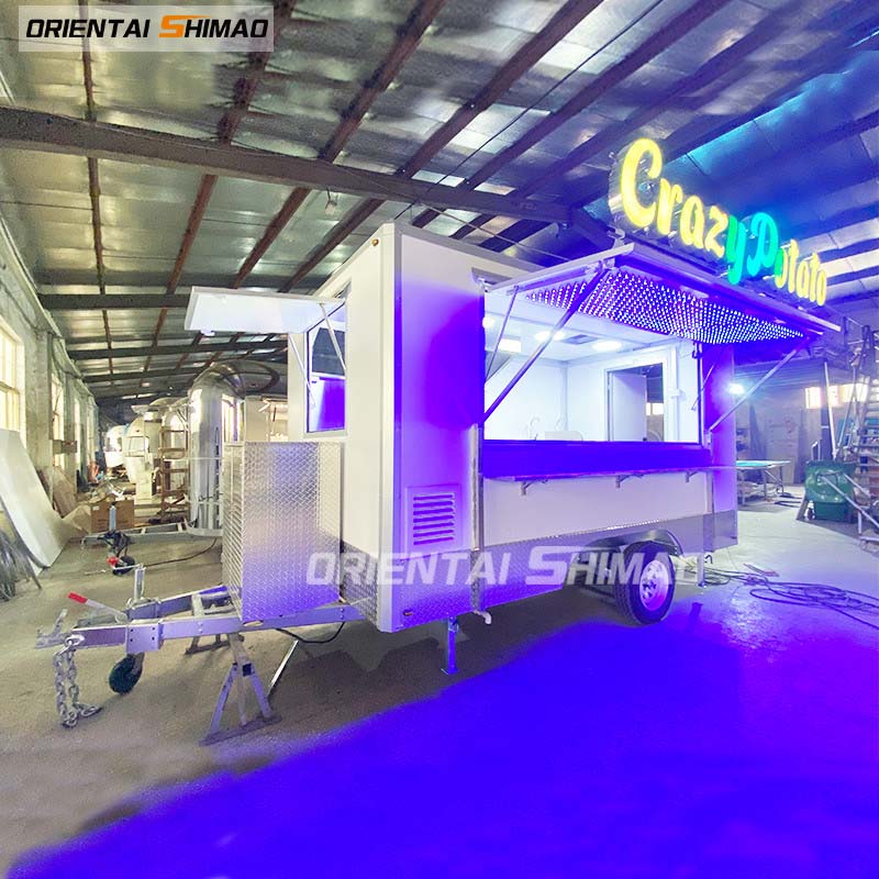 Food Truck na Kumpleto sa Gamit